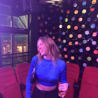 Laura Zuurmond zoekt een Kamer / Huurwoning / Studio / Appartement in Leiden