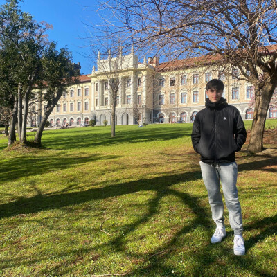 MANUEL zoekt een Kamer in Leiden