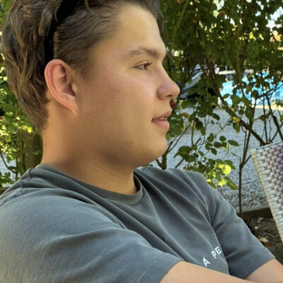 Stijn zoekt een Kamer / Huurwoning / Studio / Appartement in Leiden