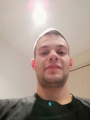 Konstantinos zoekt een Studio in Leiden