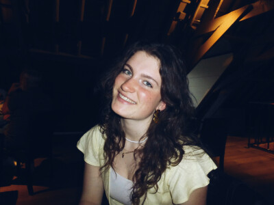 Daphne zoekt een Kamer / Studio in Leiden