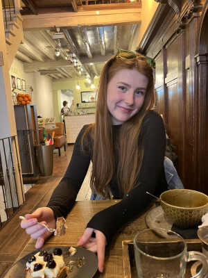 Zoë zoekt een Studio in Leiden